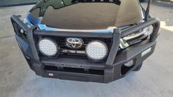 2023 Toyota Hilux SR5