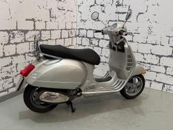 2008 Vespa GTV 250ie GTV Silver
