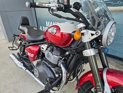2023 ROYAL ENFIELD (SEE ALSO ENFIEL SUPER METEOR 650 Red