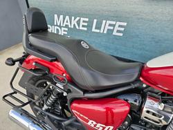 2023 ROYAL ENFIELD (SEE ALSO ENFIEL SUPER METEOR 650 Red