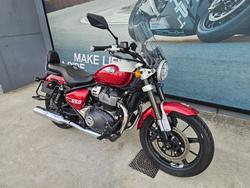 2023 ROYAL ENFIELD (SEE ALSO ENFIEL SUPER METEOR 650 Red
