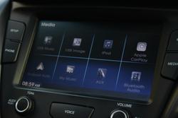 2017 Hyundai Veloster SR Turbo FS5 Series II White Crystal