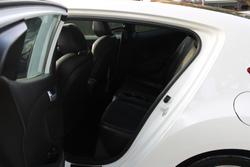 2017 Hyundai Veloster SR Turbo FS5 Series II White Crystal