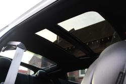 2017 Hyundai Veloster SR Turbo FS5 Series II White Crystal