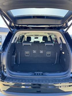 2025 Ford Everest Trend MY25.50 4X4 Dual Range Shadow Black