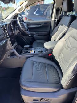 2025 Ford Everest Trend MY25.50 4X4 Dual Range Shadow Black
