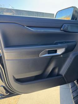 2025 Ford Everest Trend MY25.50 4X4 Dual Range Shadow Black