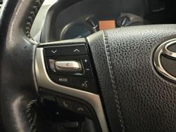 2017 Toyota Landcruiser Prado GXL GDJ150R 4X4 Dual Range WHITE