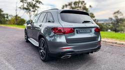 2021 Mercedes-Benz GLC-Class GLC300
