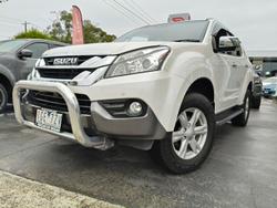 Isuzu MU-X