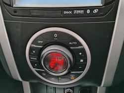 2015 Isuzu MU-X LS-T MY15 4x2 Silky White