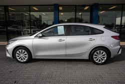 2024 Kia Cerato S