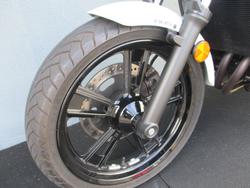 2022 Kawasaki VULCAN S BLIZZARD WHITE/CARBON GREY