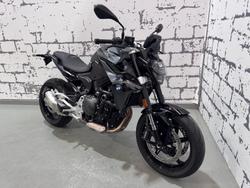 2025 BMW F 900 R Triple Black F 900 Black