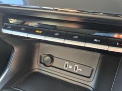 2022 MG ZST Excite MY22 Horizon Orange