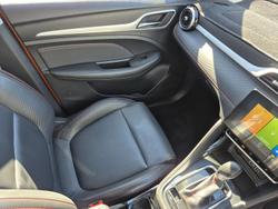 2022 MG ZST Excite MY22 Horizon Orange