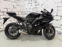 2024 Yamaha YZF-R7 HO YZF-R Black