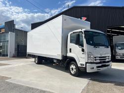 2025 Isuzu F Series FRR110-240