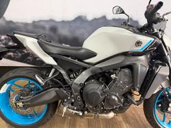 2025 Yamaha 2025 YAMAHA 890cc MT09ASPS GREY