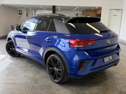 2023 Volkswagen T-Roc 140TSI R-Line