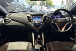 2016 Hyundai Veloster