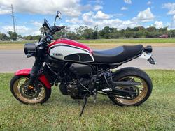 2021 YAMAHA XSR700 White