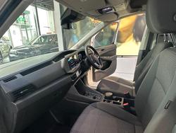 2025 Volkswagen Caddy TSI220