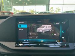 2025 Volkswagen Caddy TSI220