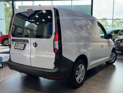 2025 Volkswagen Caddy TSI220