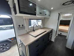 2022 Supreme Supreme Spirit 24 Foot Rear Club