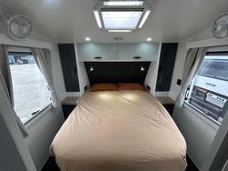2022 Supreme Supreme Spirit 24 Foot Rear Club
