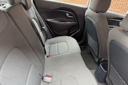 2013 Kia Rio S UB MY13 Clear White