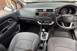2013 Kia Rio S UB MY13 Clear White