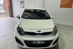 2013 Kia Rio S UB MY13 Clear White