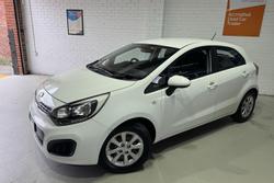 2013 Kia Rio S UB MY13 Clear White