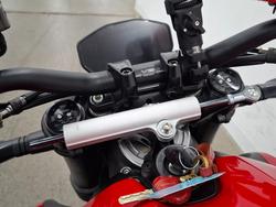 2022 DUCATI STREETFIGHTER V2 Red