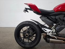 2022 DUCATI STREETFIGHTER V2 Red