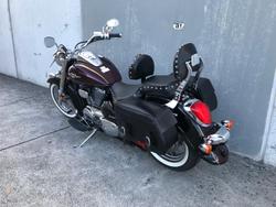 2015 Suzuki Boulevard C50T (VL800T)