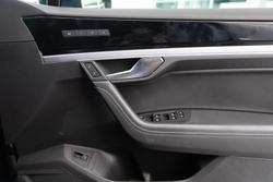 2020 Volkswagen Touareg 210TDI R-Line