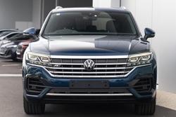 2020 Volkswagen Touareg 210TDI R-Line