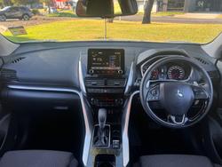 2024 Mitsubishi Eclipse Cross LS YB MY24 White