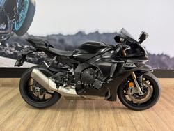Yamaha YZF-R1