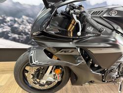 2025 Yamaha YZF-R1 MDNMD MAT