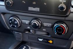 2025 Mazda BT-50 XS