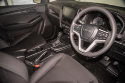 2026 Isuzu D-MAX SX