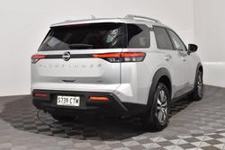 2022 Nissan Pathfinder Ti