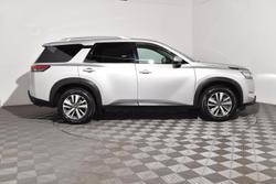 2022 Nissan Pathfinder Ti