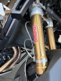 2026 BMW Motorrad F 900 GS ENDURO BLACK STORM METALLIC