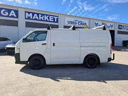 2011 Toyota Hiace