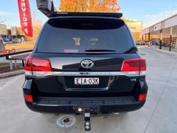 2020 Toyota Landcruiser VX